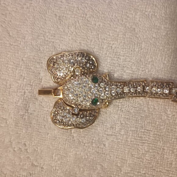 Sparkly Elephant Rhinestone bracelet. - Picture 3 of 6